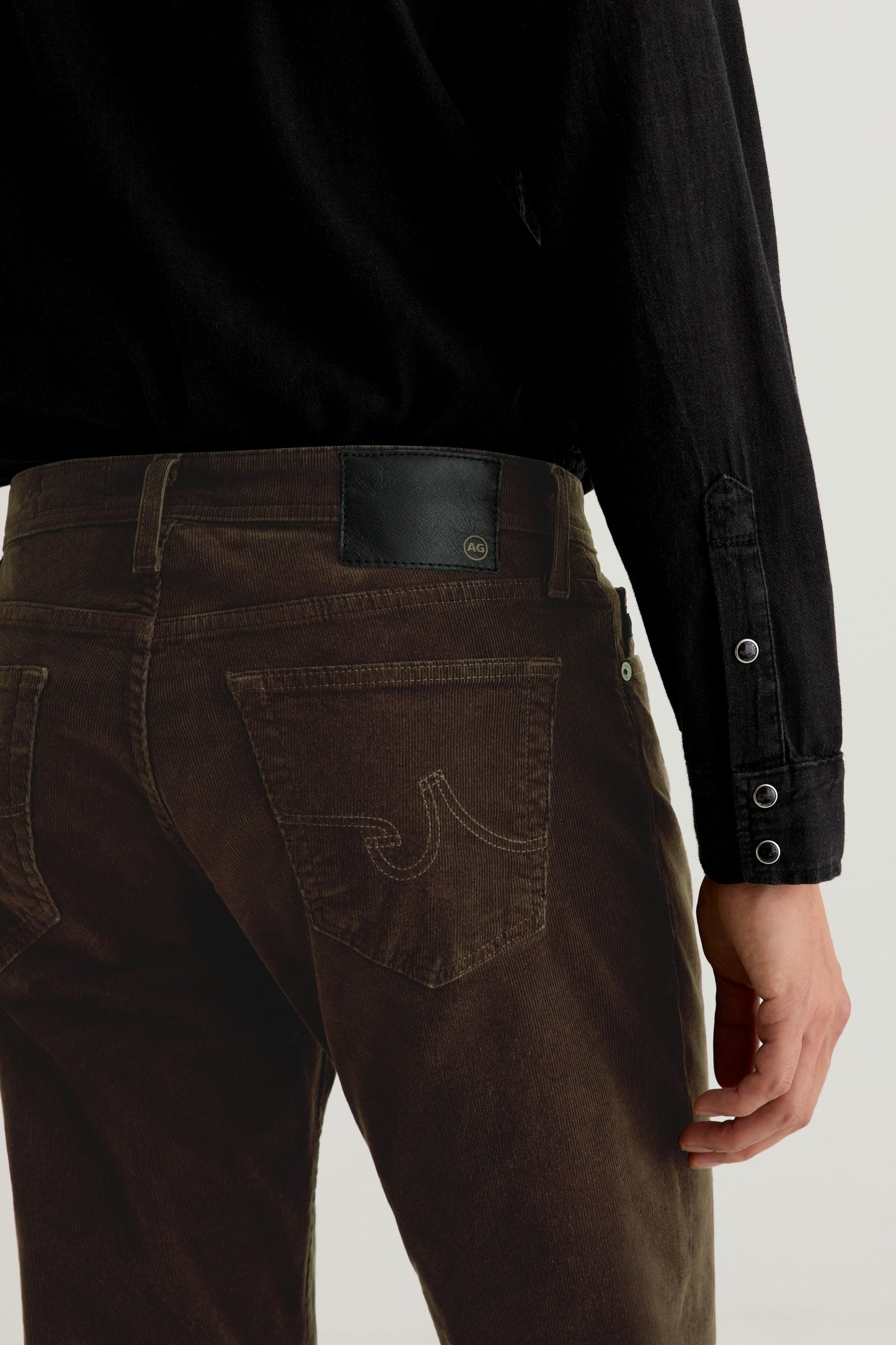 TELLIS MODERN SLIM