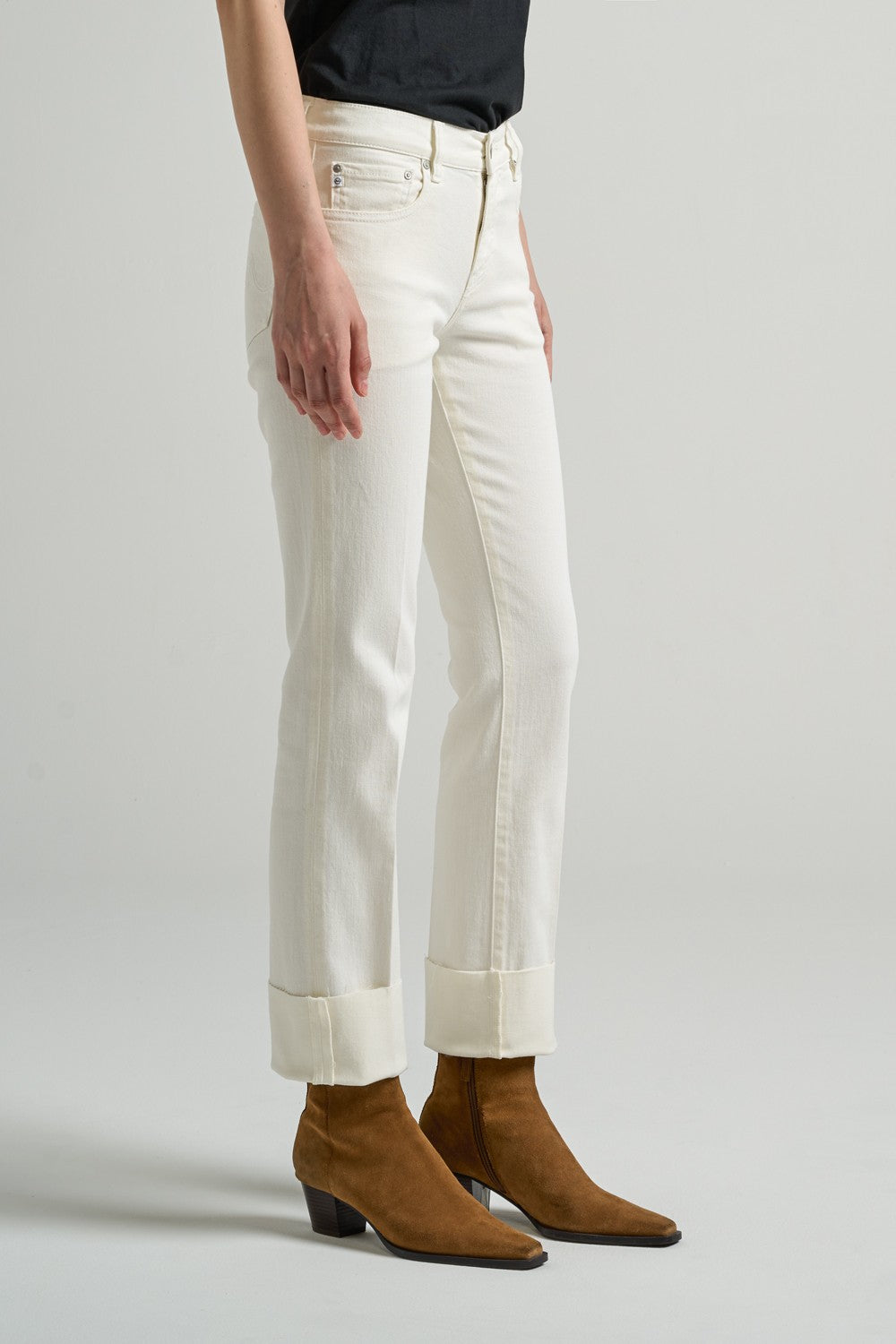 Cologne Slim Straight
