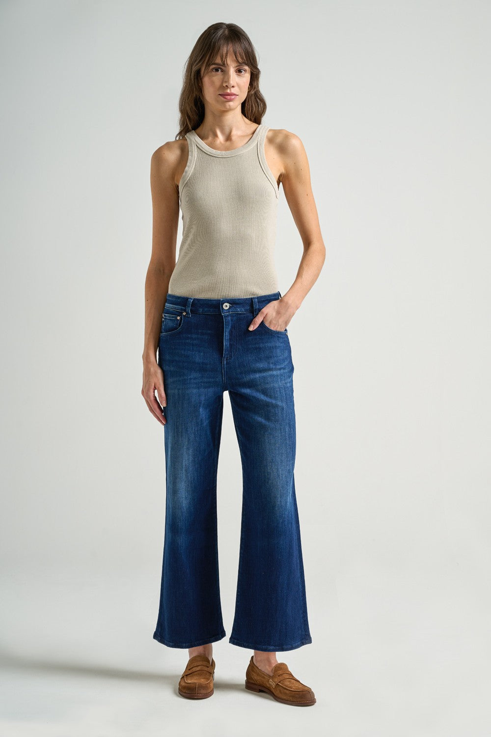 SAIGE WIDE LEG CROP CLEAN HEM