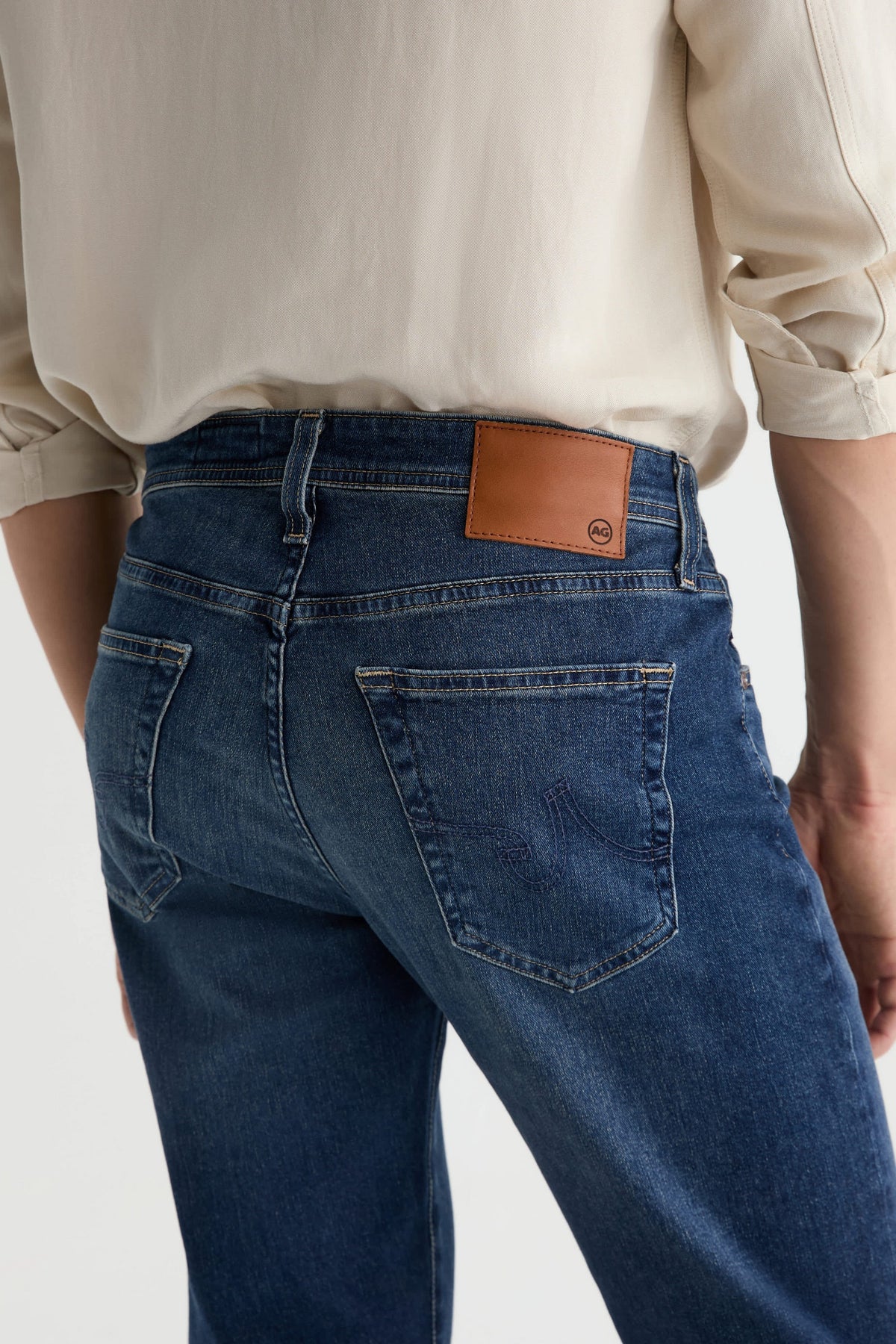 TELLIS MODERN SLIM
