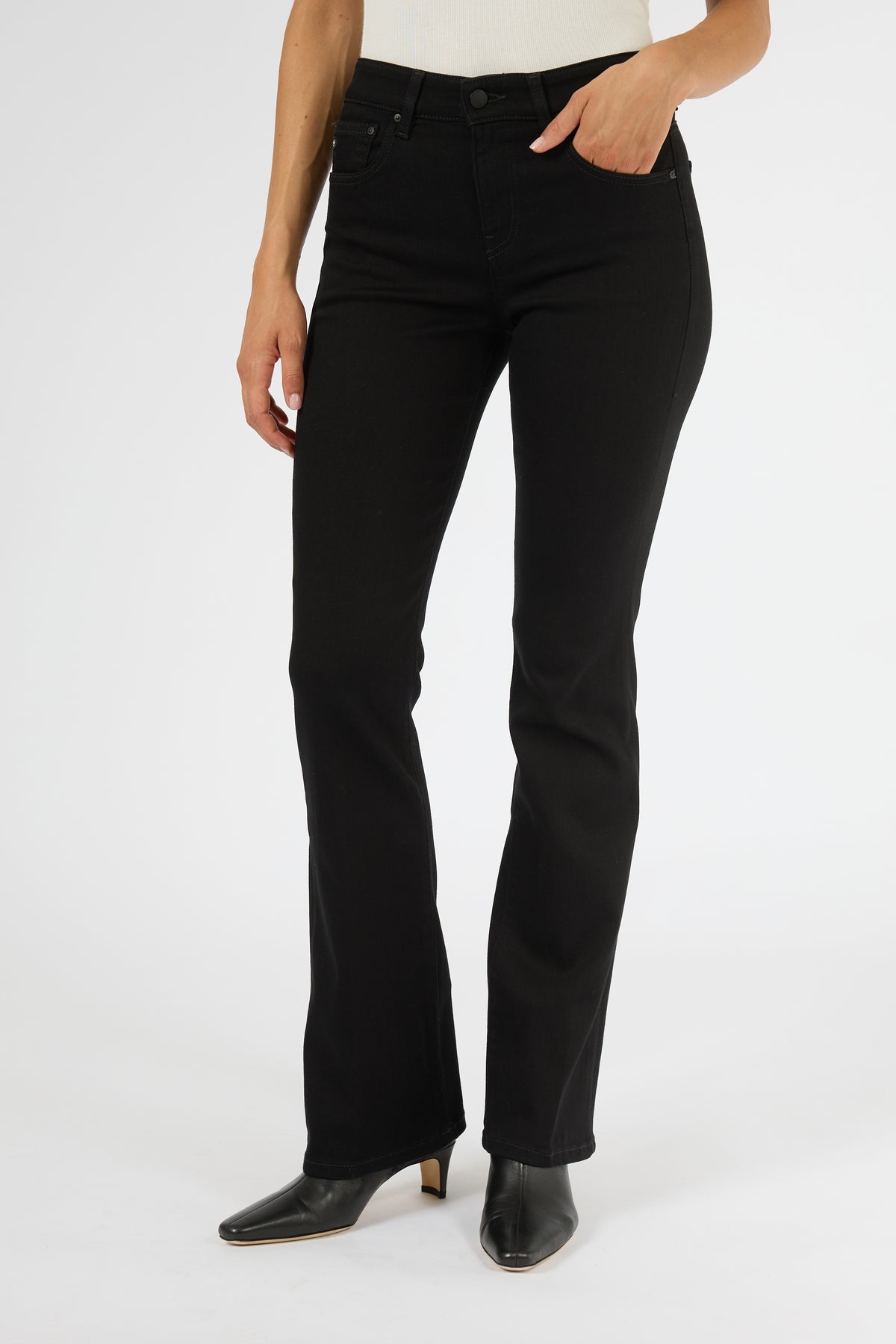 SOPHIE  BOOTCUT