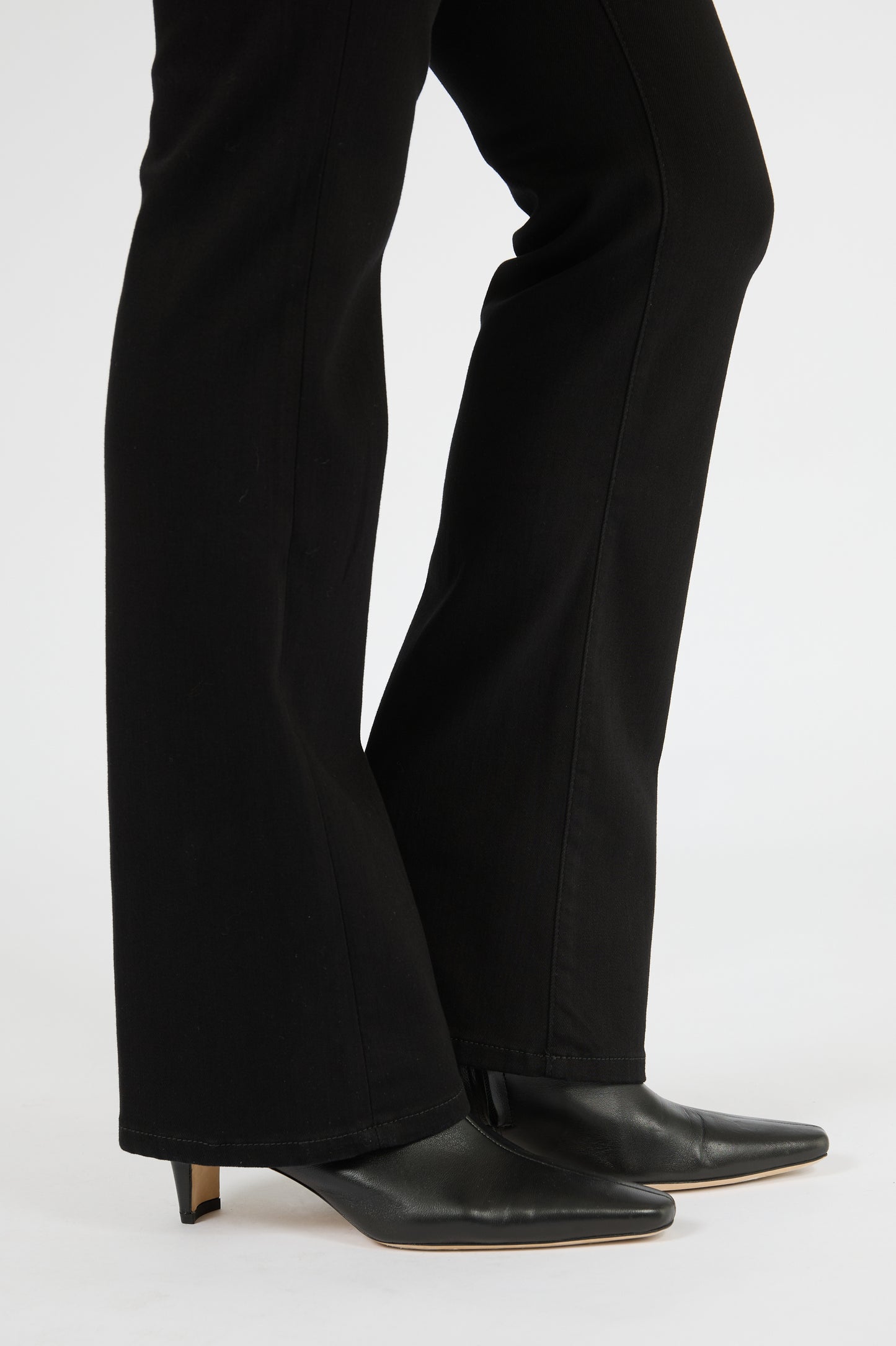 SOPHIE  BOOTCUT