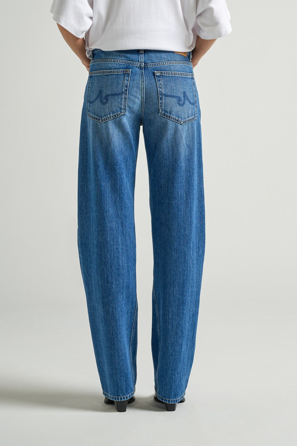 SIENA  HIGHRISE TWISTED LEG