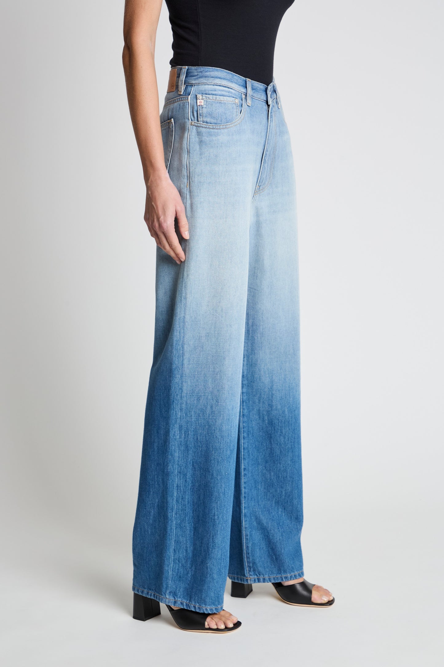 KORA  HIGHRISE WIDE LEG