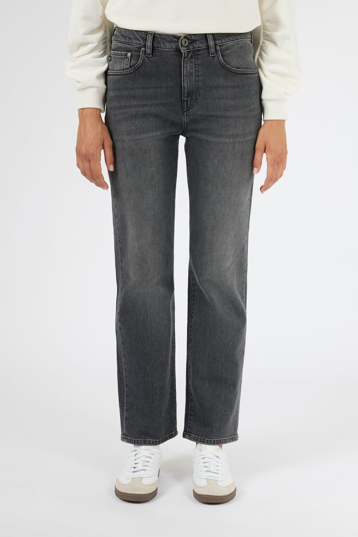 BRINLEY  MIDRISE STRAIGHT