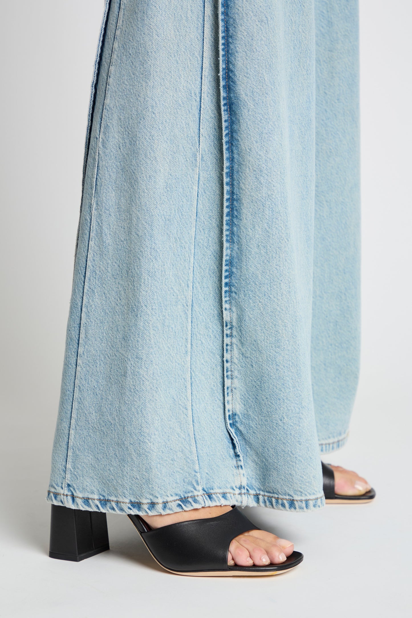 KOBE  SIDE PANEL  WIDE LEG